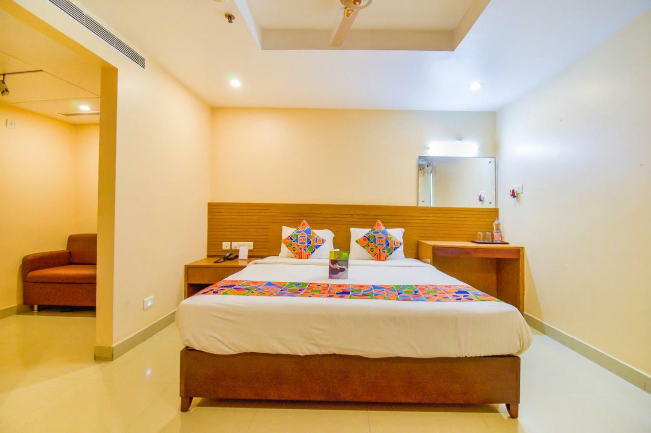 FabHotel Deccan Heritage Abids Hyderabad Exterior foto