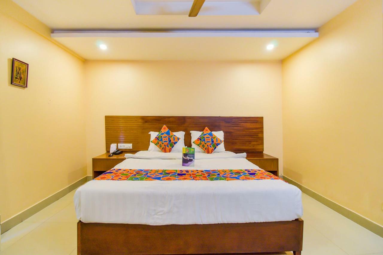 FabHotel Deccan Heritage Abids Hyderabad Exterior foto