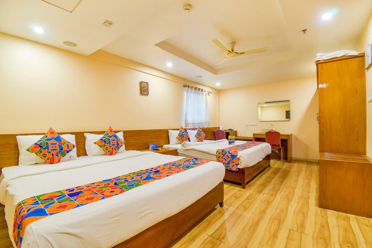 FabHotel Deccan Heritage Abids Hyderabad Exterior foto